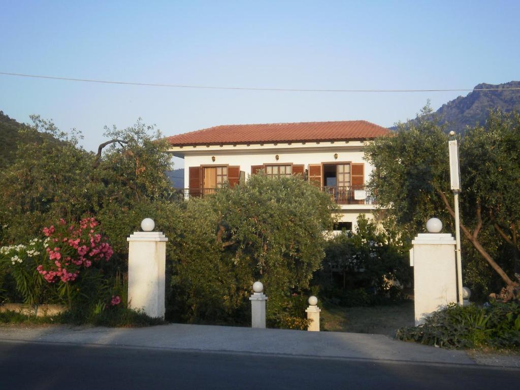 Villa Thomi Скала-Рахониу Экстерьер фото